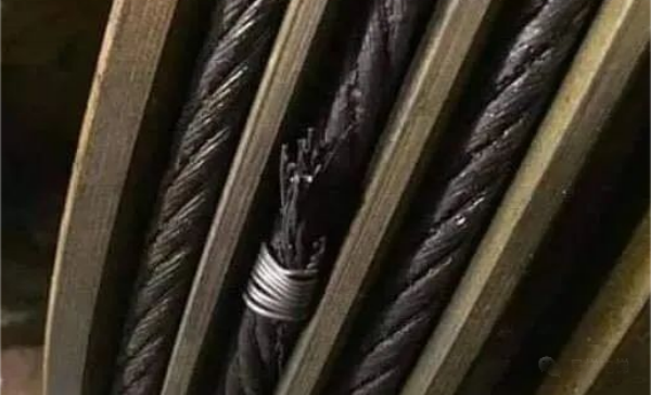 無(wú)知操作，事故誰(shuí)擔(dān)？